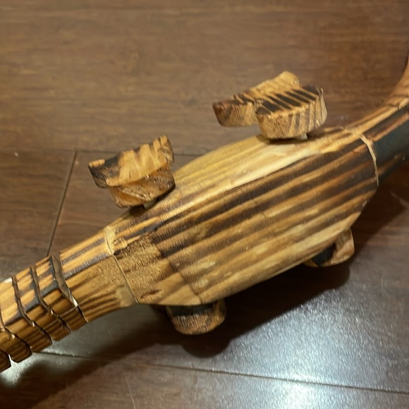 Wooden Movable Dinosaur - Picture 4 of 5